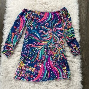 Lilly Pulitzer silk long sleeved dress. Size Small. EUC
